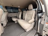 2015 Toyota Sienna - Preview 9