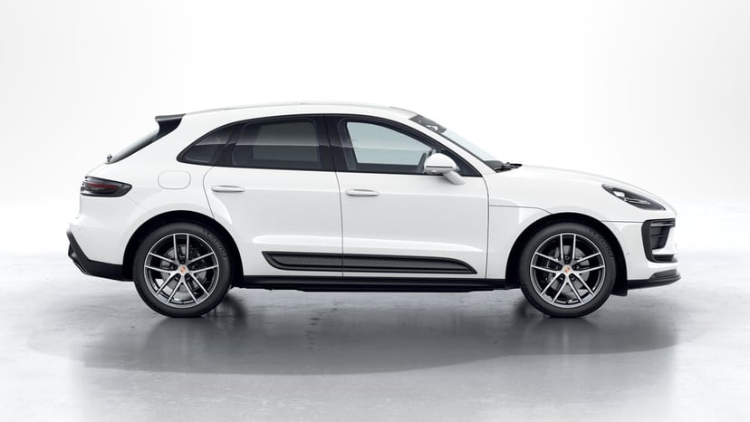 2024 Porsche Macan - Image 1
