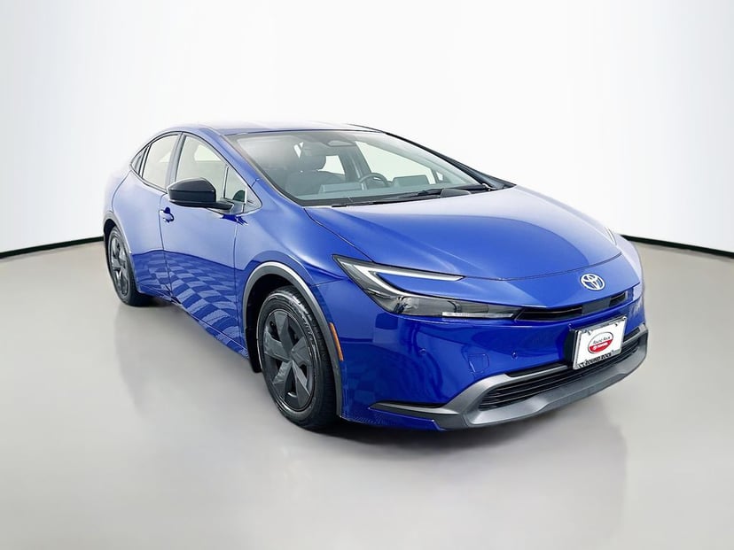 2024 Toyota Prius - Image 3