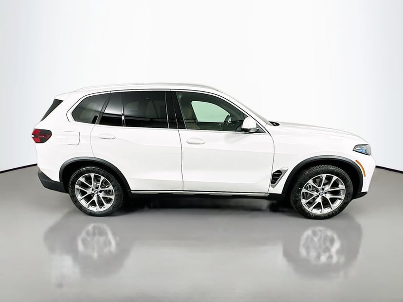 2026 BMW X5 - Image 3