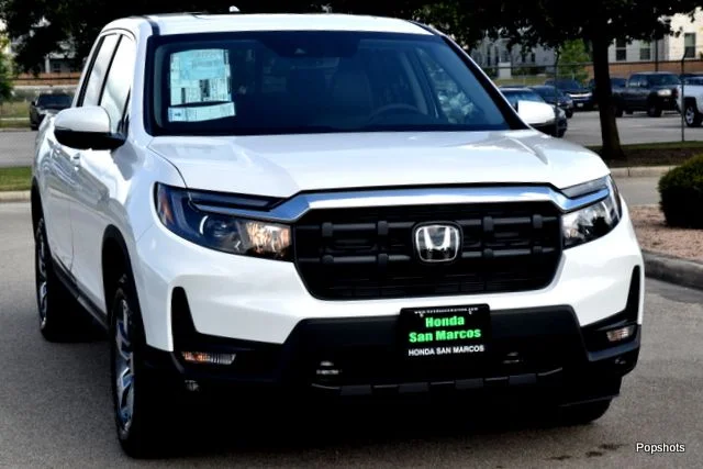 2026 Honda Ridgeline RTL 4D Crew Cab Platinum White Pearl - Image 1
