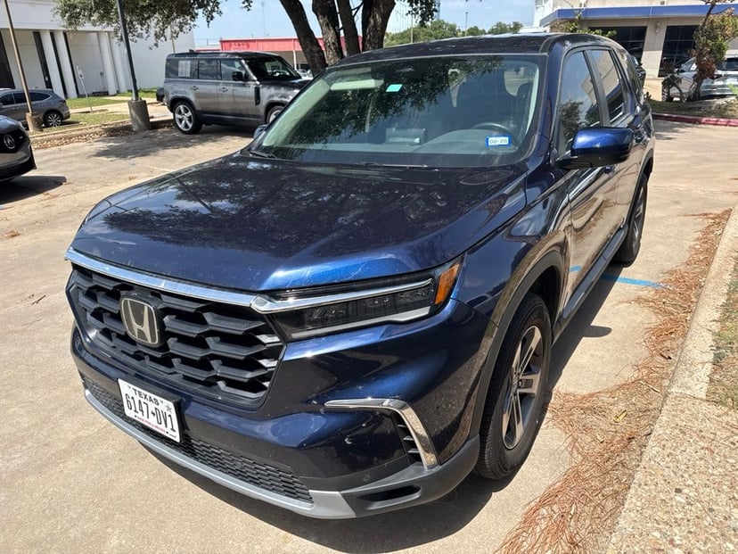 2025 Honda Pilot - Image 1