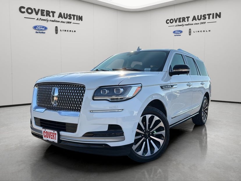 2024 Lincoln Navigator - Image 1