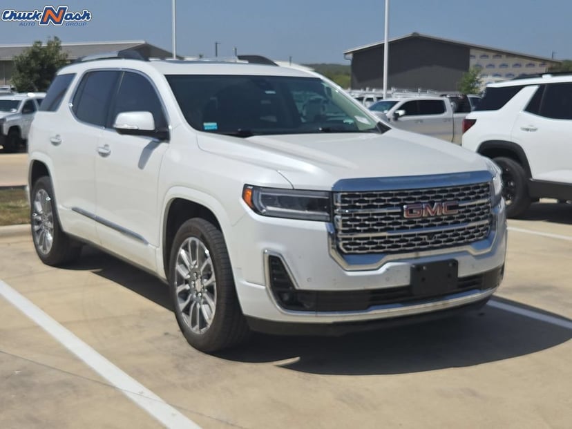 2023 GMC Acadia - Image 1