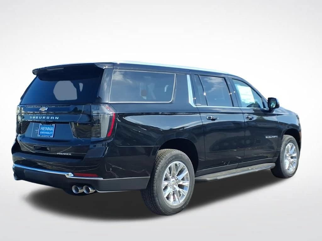 2026 Chevrolet Suburban - Image 2