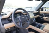 2026 Land Rover Defender - Preview 8