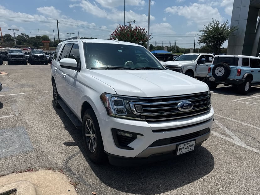 2020 Ford Expedition - Image 2