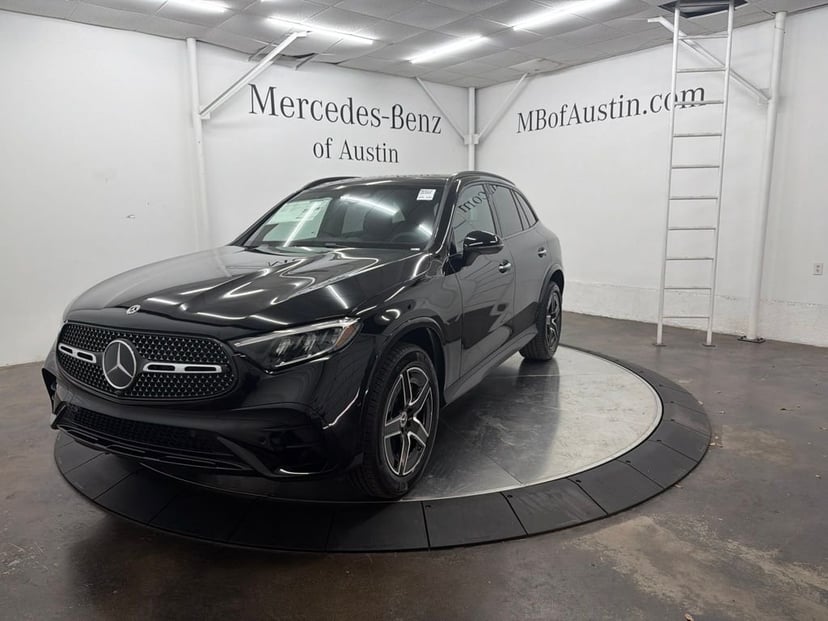 2026 Mercedes-Benz GLC - Image 3