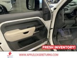 2023 Land Rover Defender - Preview 5