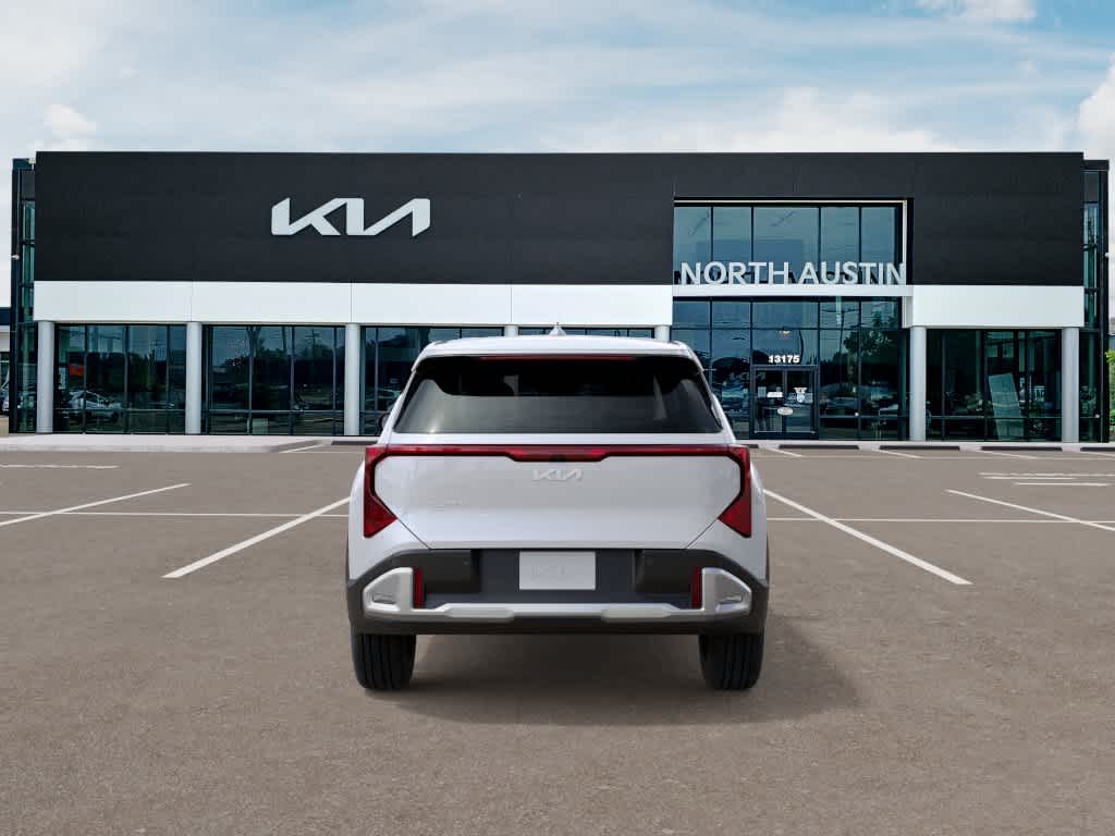 2027 Kia Seltos - Image 1