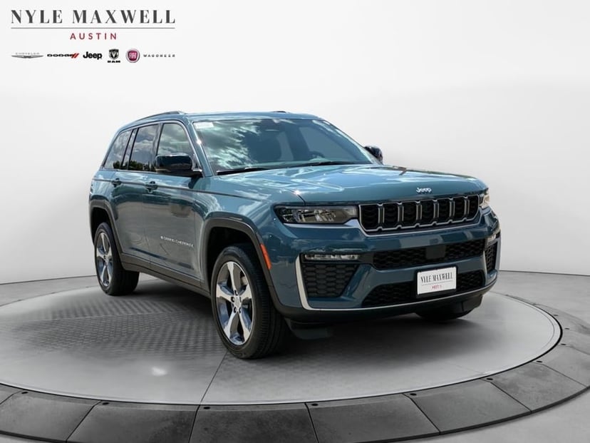 2026 Jeep Grand Cherokee - Image 1