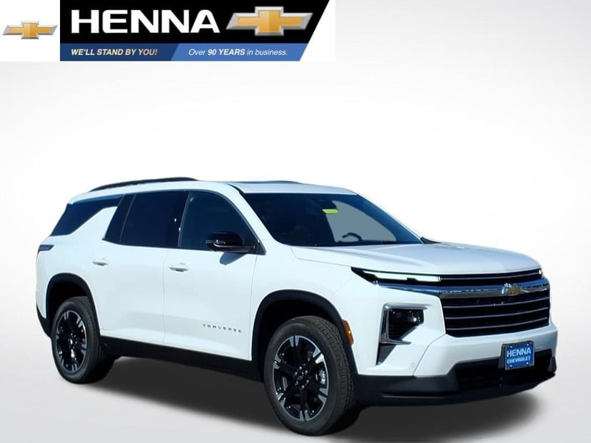 2027 Chevrolet Traverse - Image 2