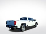 2026 Chevrolet Silverado 3500 HD - Preview 3