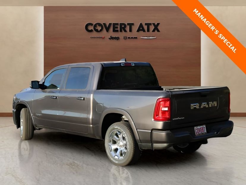 2025 Ram 1500 - Image 2
