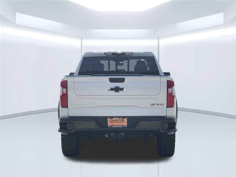 2026 Chevrolet Silverado 1500 - Image 3