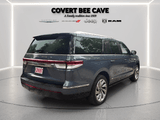 2022 Lincoln Navigator L - Preview 7