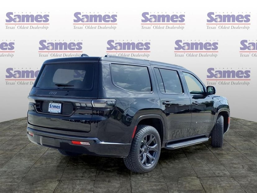 2026 Jeep Grand Wagoneer - Image 2