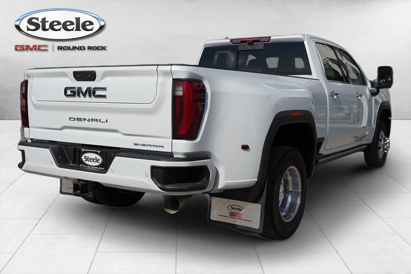 2026 GMC Sierra 3500 HD - Image 3