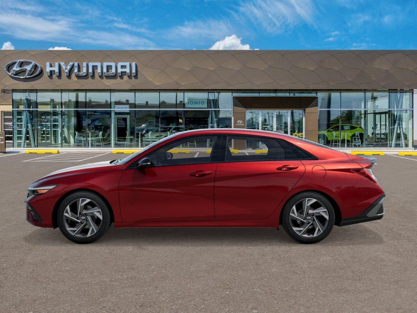 2025 Hyundai Elantra - Image 2