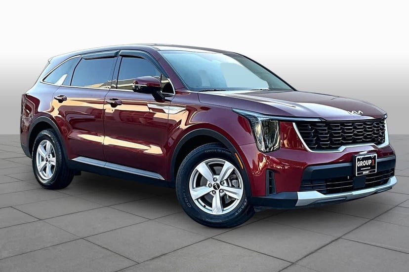 2024 Kia Sorento - Image 2