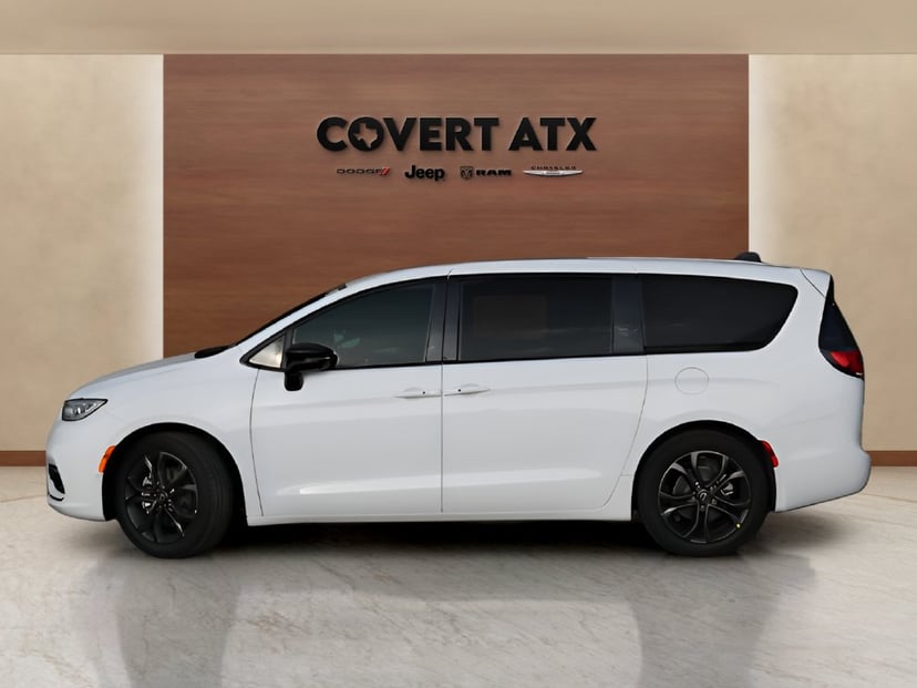 2026 Chrysler Pacifica - Image 1