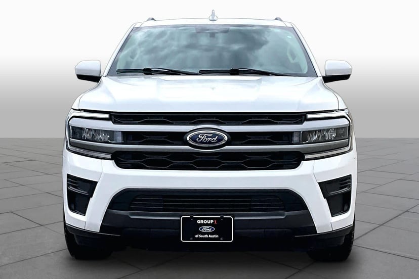 2024 Ford Expedition - Image 2
