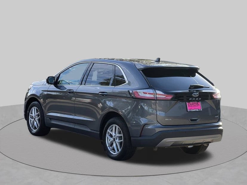 2024 Ford Edge - Image 2