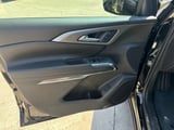 2027 Chevrolet Traverse - Preview 10