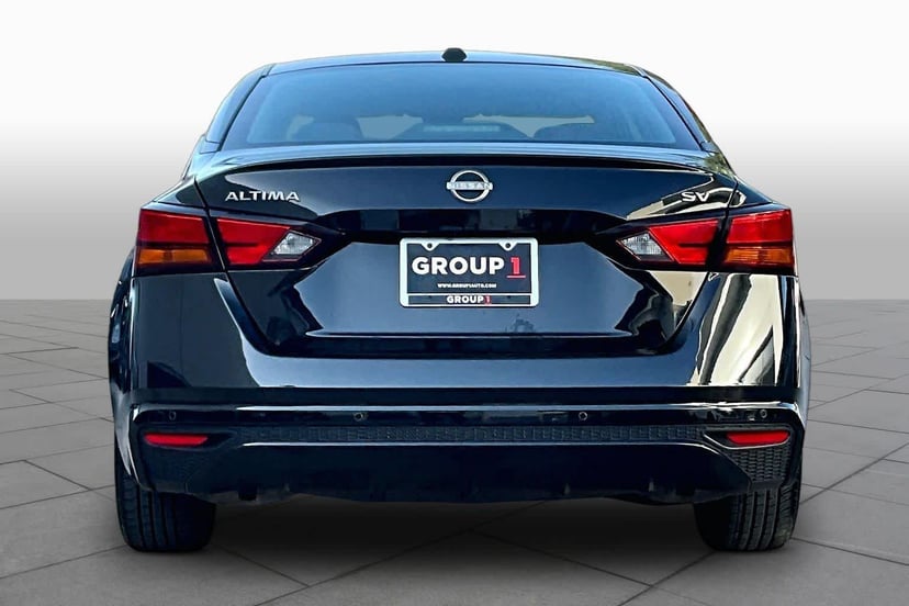 2024 Nissan Altima - Image 3