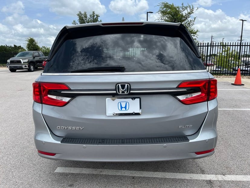 2024 Honda Odyssey - Image 3