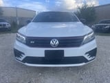 2018 Volkswagen Passat - Preview 3