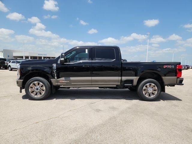 2026 Ford F-250 - Image 2