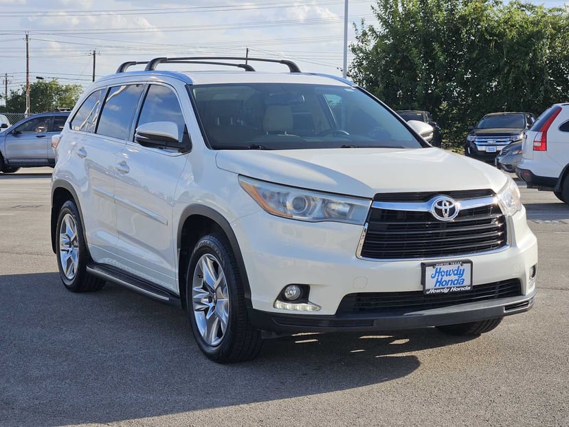 2016 Toyota Highlander - Image 3