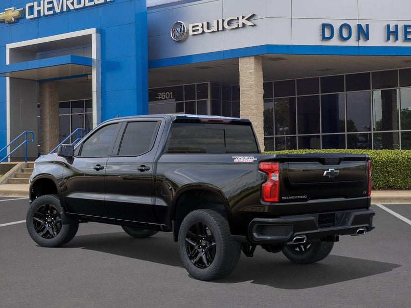 2026 Chevrolet Silverado 1500 - Image 3