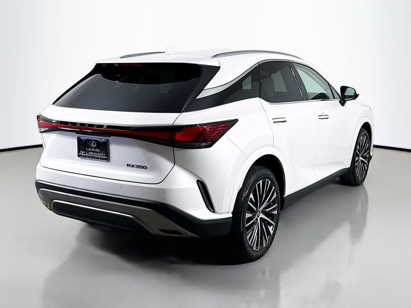 2025 Lexus RX - Image 2