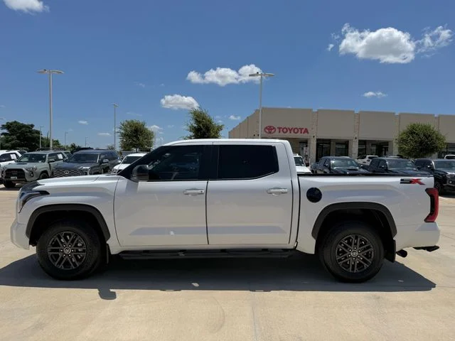 2024 Toyota Tundra - Image 3