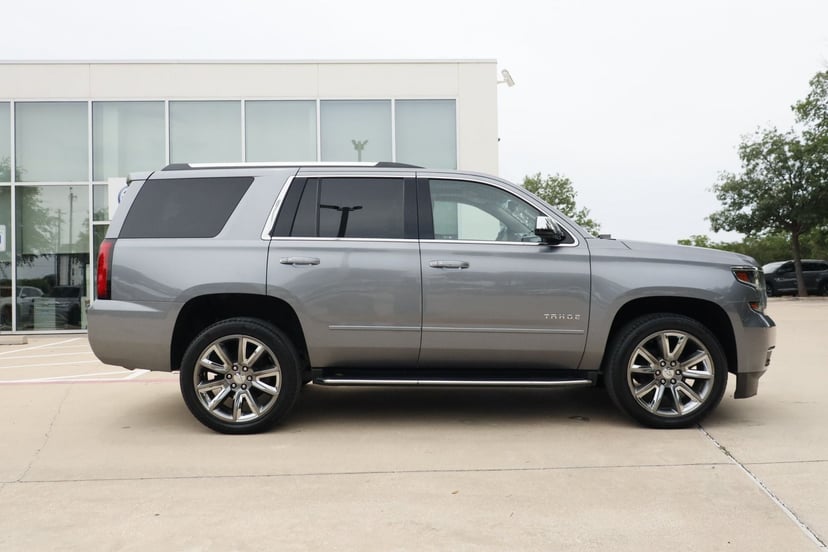 2020 Chevrolet Tahoe - Image 2