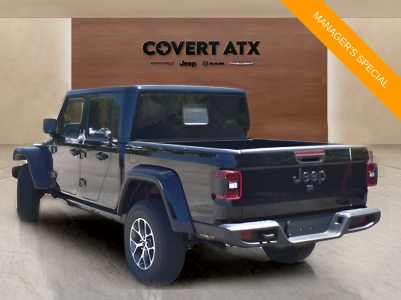 2025 Jeep Gladiator - Image 2