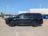 2023 Jeep Wagoneer - Preview 3