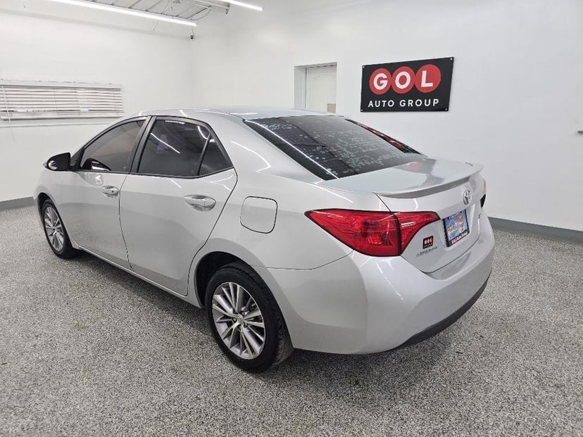 2017 Toyota Corolla - Image 2