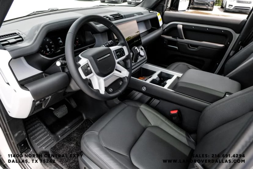 2026 Land Rover Defender - Image 3