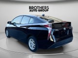 2016 Toyota Prius - Preview 7