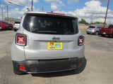 2015 Jeep Renegade - Preview 6