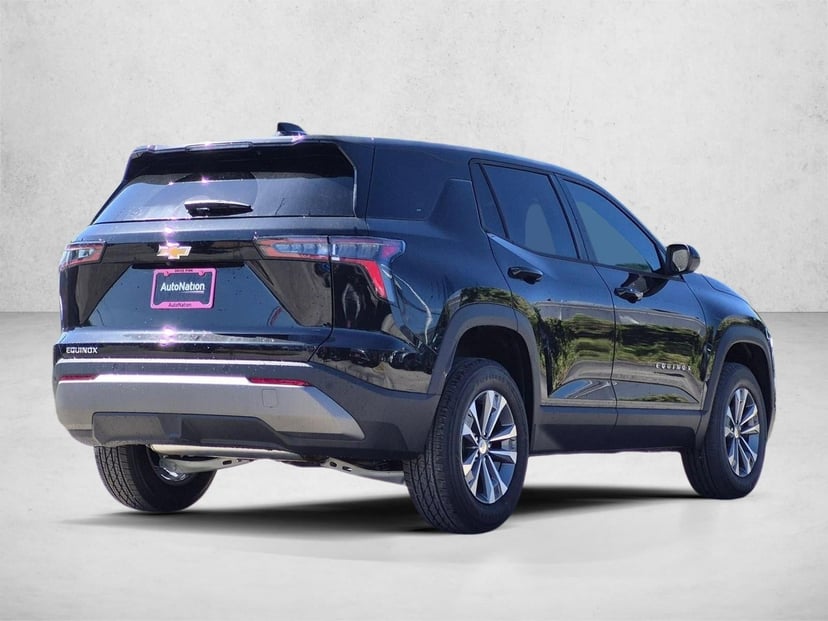 2026 Chevrolet Equinox - Image 3