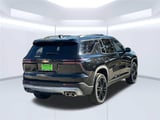 2027 Chevrolet Traverse - Preview 6