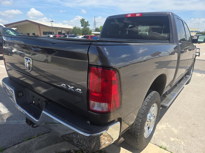 2015 Dodge 2500 - Image 2