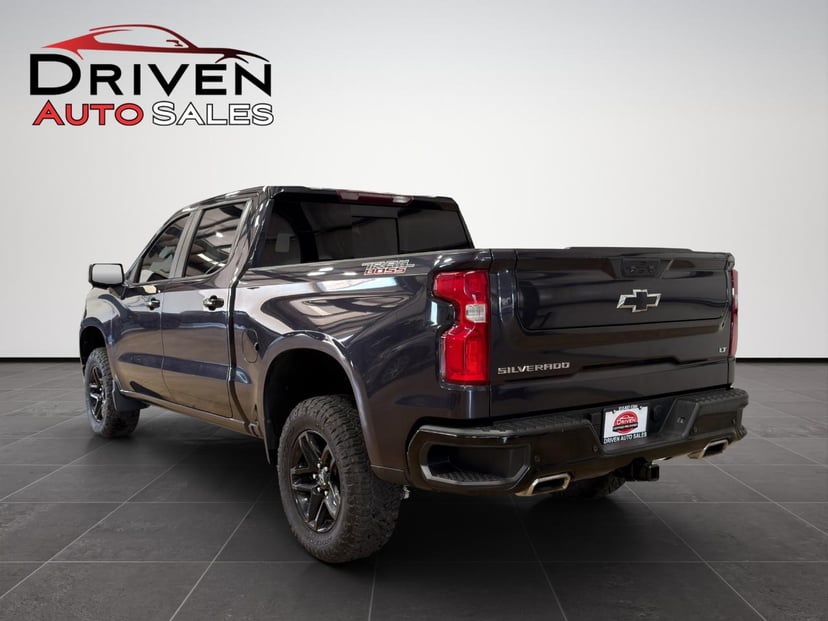 2022 Chevrolet Silverado 1500 - Image 3