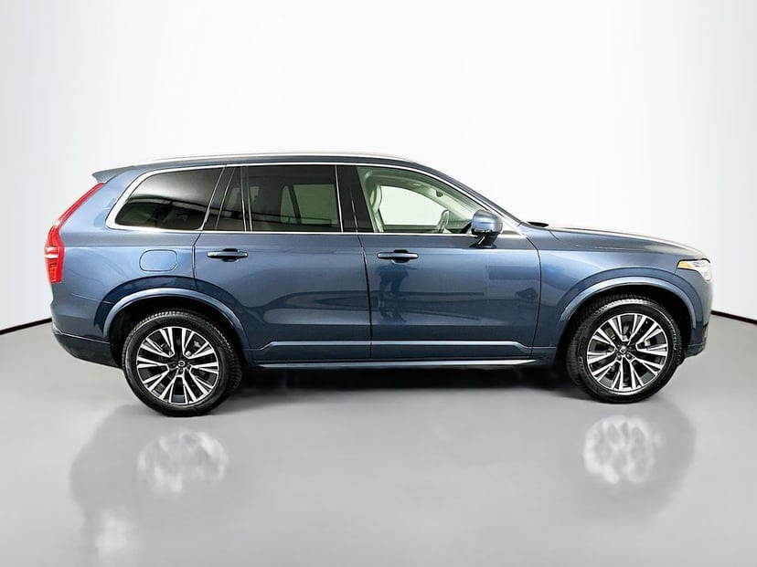 2021 Volvo XC90 - Image 2
