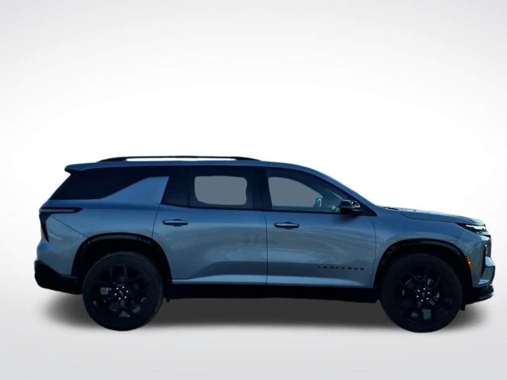 2026 Chevrolet Traverse - Image 1
