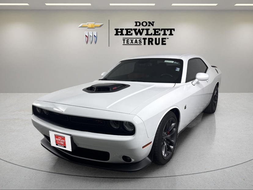 2020 Dodge Challenger - Image 1